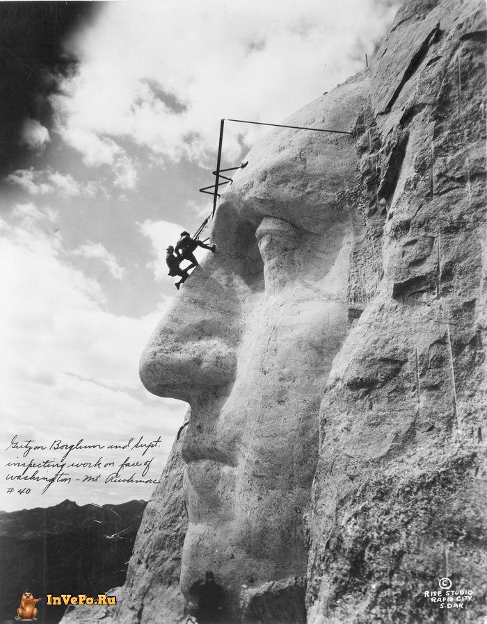 31 мая 1932 года: строительство горы Рашмор в Южной Дакоте.